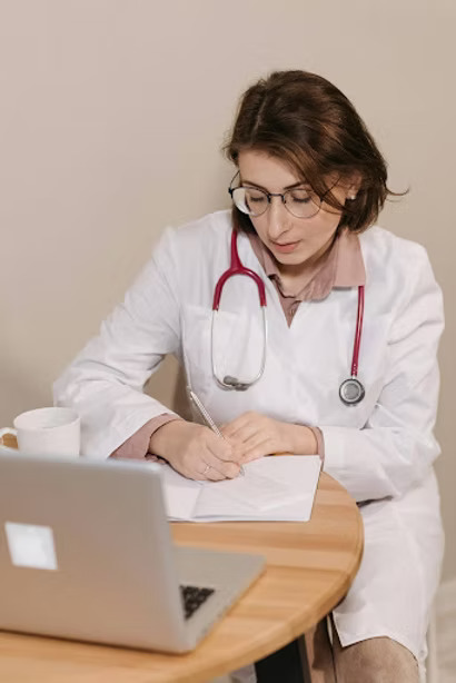 9 Common English Mistakes in Healthcare, And How To Fix Them