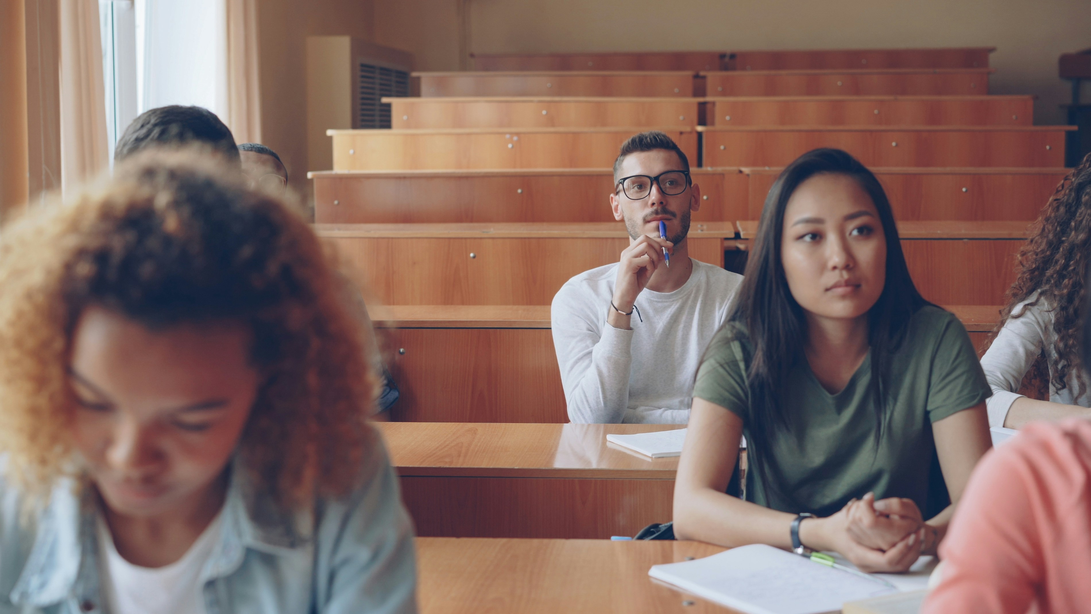 4 Essential English Tips for Spanish-Speaking Students Preparing for Medical Exams